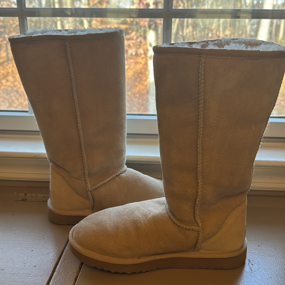 UGG Women's Classic Tall size 7 SAND